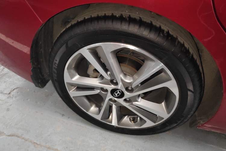 Used Hyundai Elantra (6th Generation / Lingdong) 2016 1.6L Automatic ZhiXuan · Youth Edition