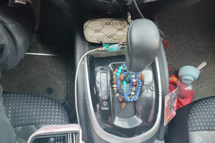 Used Nissan Qashqai 2016 2.0L CVT Luxury Edition Gear Lever