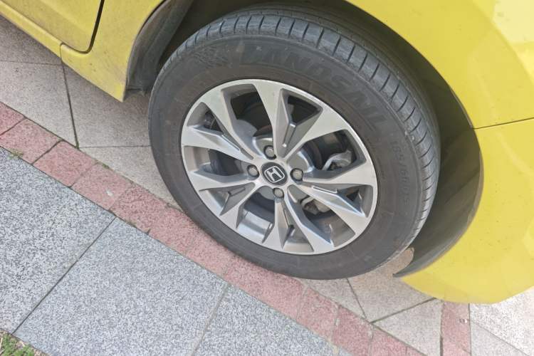 Used Honda Fit 2014 1.5L LX CVT Comfort Model
