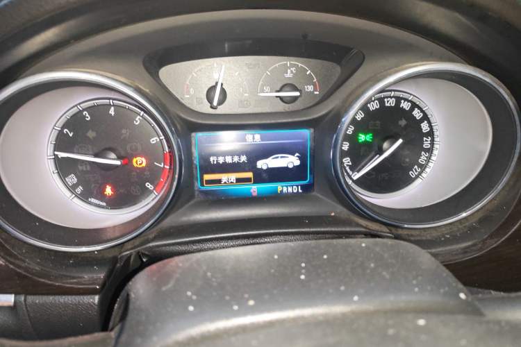 Used Buick Verano 2018 Sedan 20T Dual-Clutch Leading Model Instrument Cluster