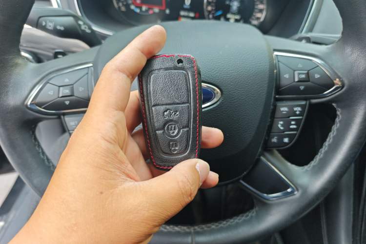 Used Ford Taurus 2019 EcoBoost 245 Premium Edition Vehicle Key