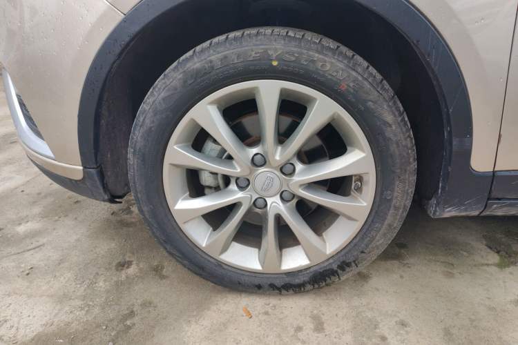 Used Geely Auto Emgrand GS 2018 Elegant Edition 1.8L Manual LingShang Model Left Front Wheel Hub