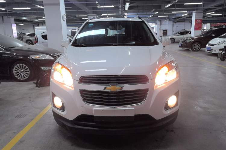 Used Chevrolet Trax 2016 1.4T Automatic Two-Wheel Drive Comfort Version with Sunroof