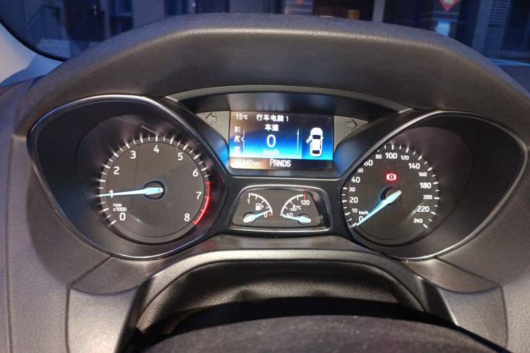 Used Ford Focus 2018 Sedan Classic EcoBoost 180 Automatic Elite Model
