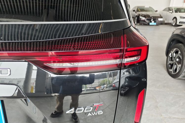 Used EXEED Lanyue 2023 400T Four-Wheel Drive Starry Edition 7-Seater Right Rear Taillight