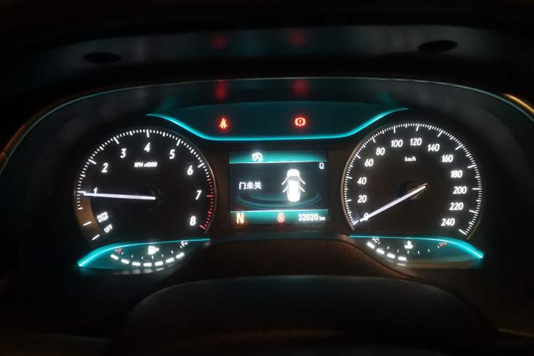 Used Buick GT 2017 15N Automatic Elite Version
