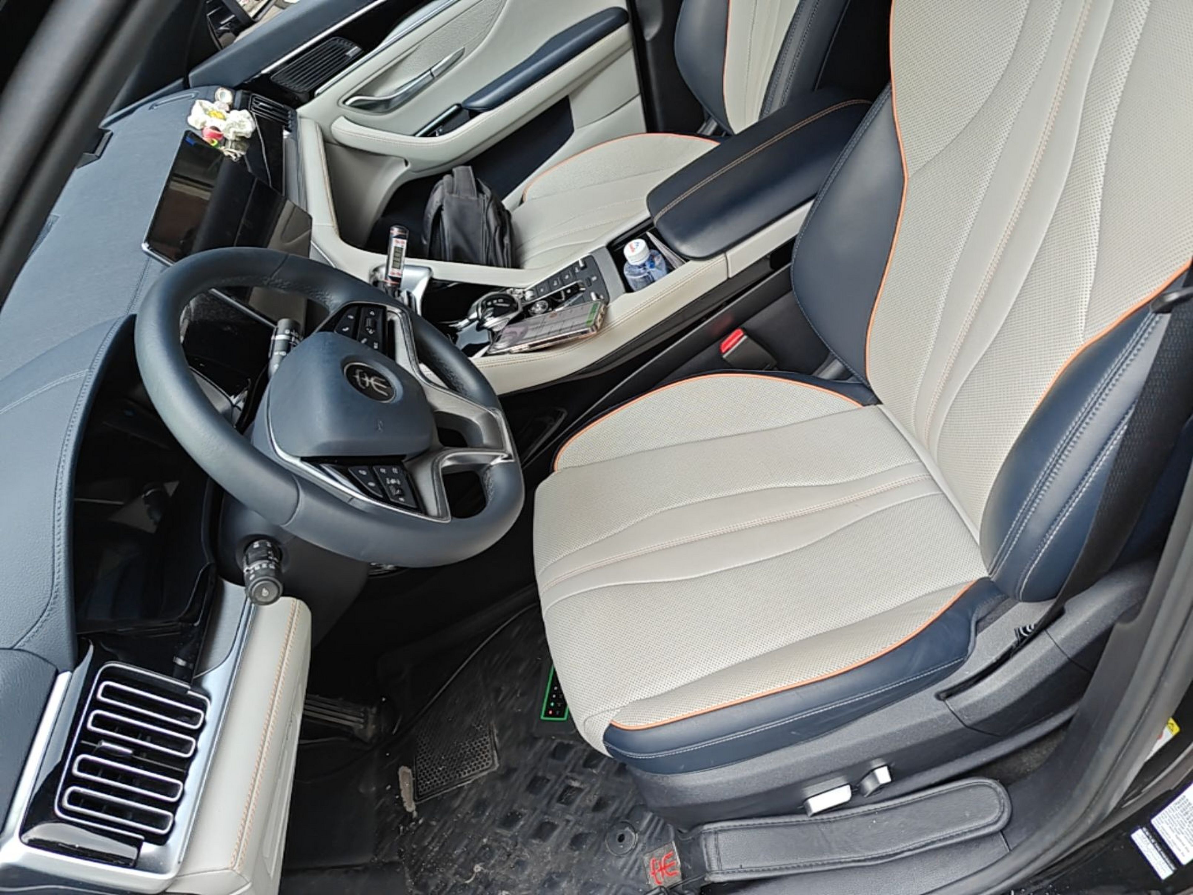 Interior delantero