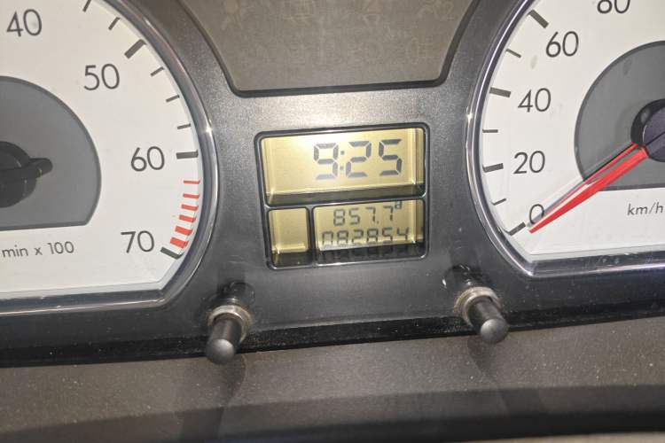 Used Citroen Elysee 2011 Sedan 1.6L Manual Tech Edition
