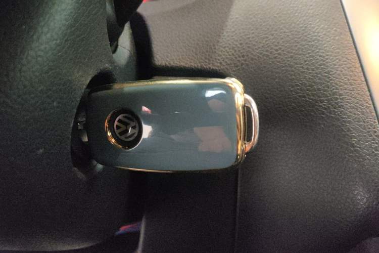 Used Volkswagen Polo 2018 1.5L Cross Polo Automatic Vehicle Key