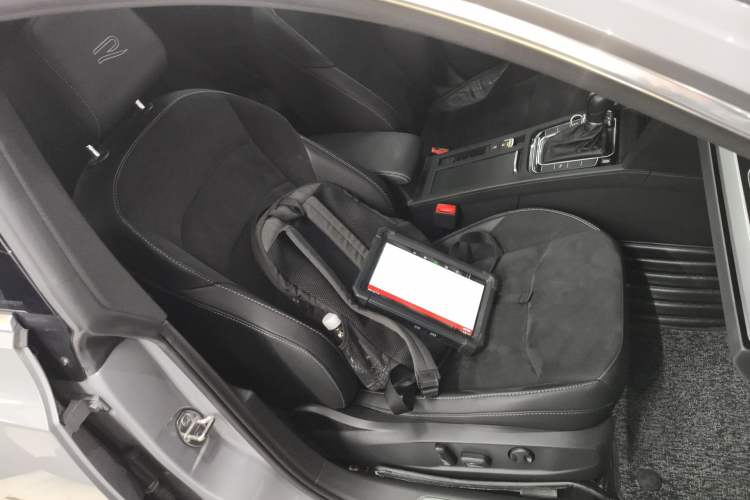 Used Volkswagen FAW-Volkswagen CC 2021 330TSI Ignite Edition Right Front Seat