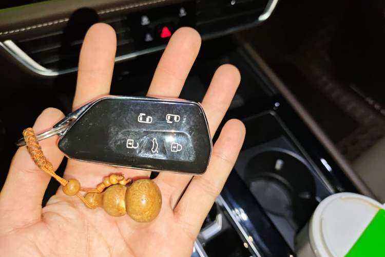 Used Volkswagen Viloran 2023 Revised Version 380TSI Luxury Edition Vehicle Key