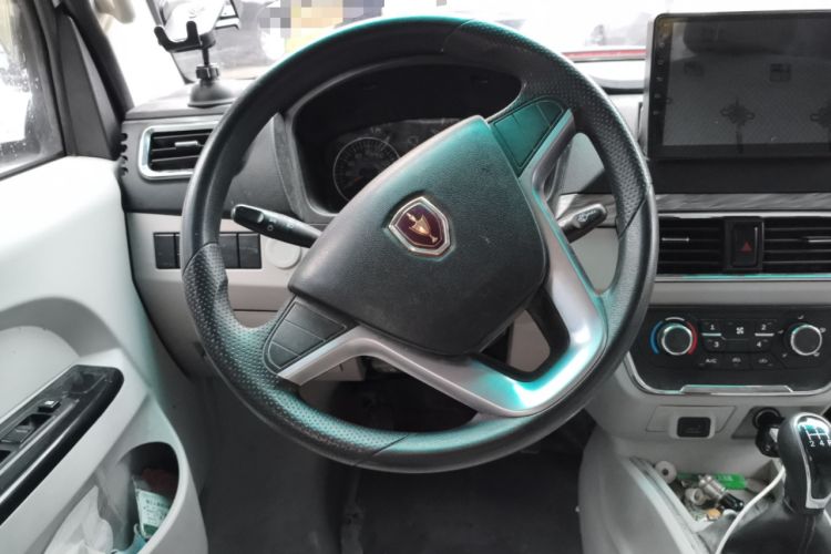 Used Jinbei New Hiace X30L 2021 1.5L Wealth Central Air Conditioning Edition Van China VI Standard SWC15M