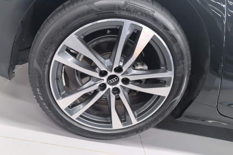 Used Audi A6L 2023 Revised 40 TFSI Luxury Dynamic Edition