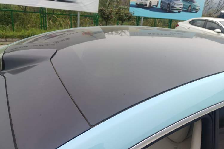 Used Hima Luxeed R7 2025 Range-Extended Version 251 km Max Roof