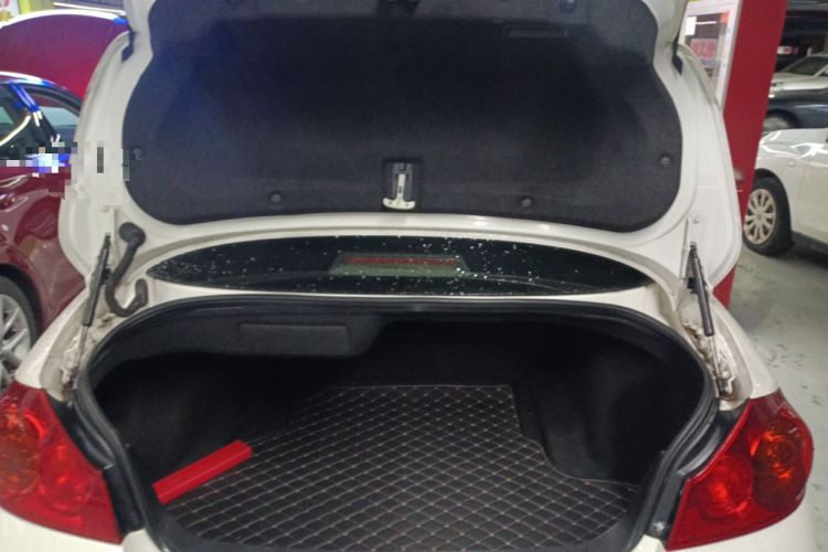 Used Infiniti G Series 2013 G25 Sedan Luxury Sport Edition Trunk