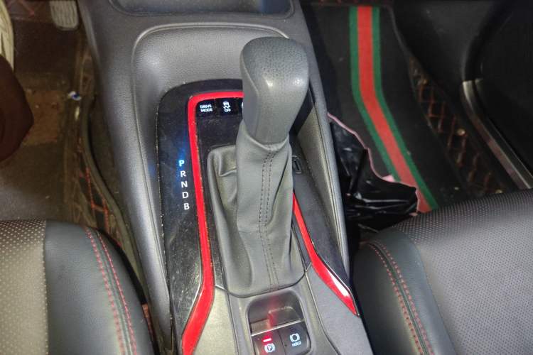 Used Toyota Levin 2021 Dual-Motor 1.8H E-CVT Sport Edition Gear Lever