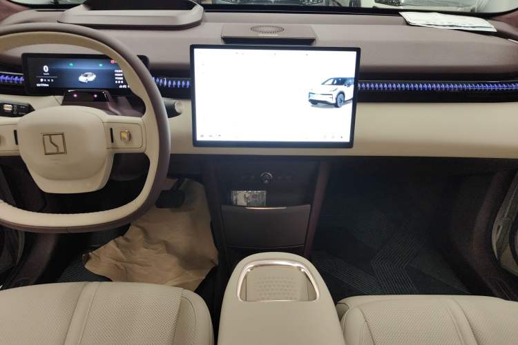 Used Zeekr X 2025 Four-Seater Rear-Drive Cube Version
