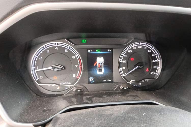 Used Geely Auto Vision X6 2020 1.4T CVT Luxury Edition
