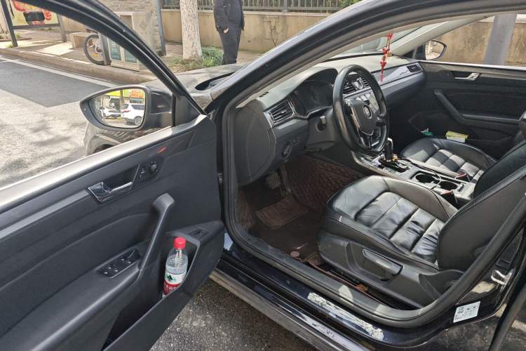 Used Volkswagen Passat 2019 280TSI Business Edition China V Standard Driver Seat