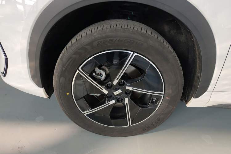 Used Geely Galaxy E5 2026 Model 610km Exploration+ Edition