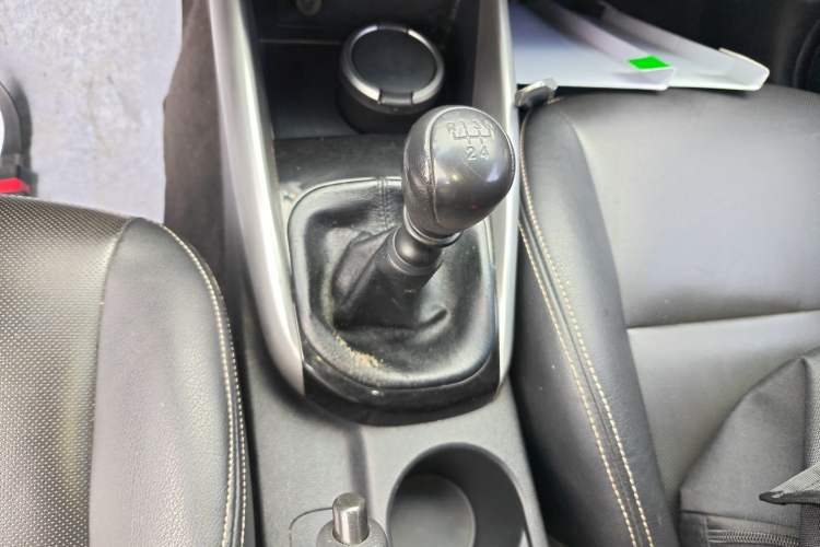 Used Kia Forte 2014 1.6L MT GL
