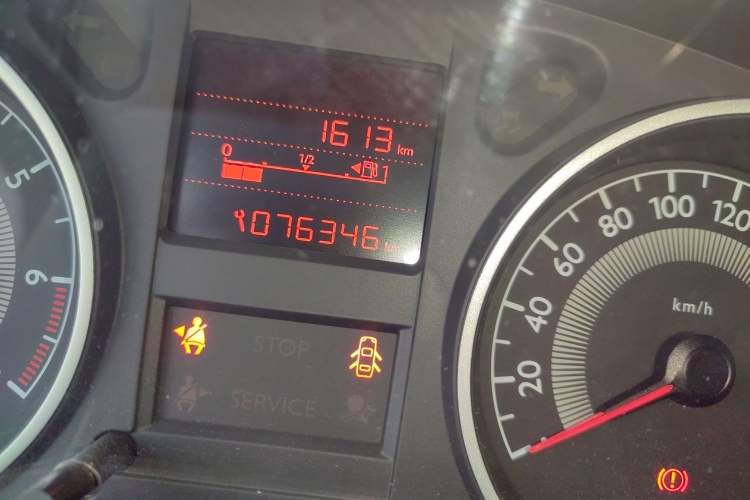 Used Peugeot 301 2014 1.6L Manual Comfort Edition