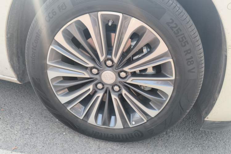 Used Buick GL8 2022 ES Land Cruiser 653T Luxury Model