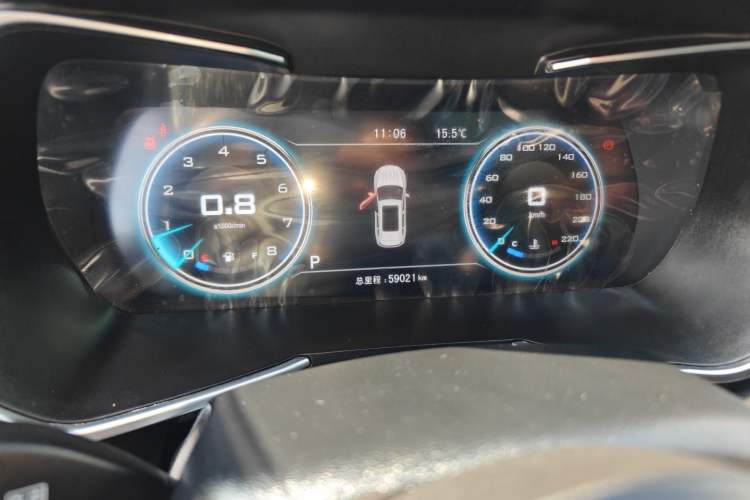 Used Zotye T500 2018 1.5T Automatic Smart Connected Prestige Model
