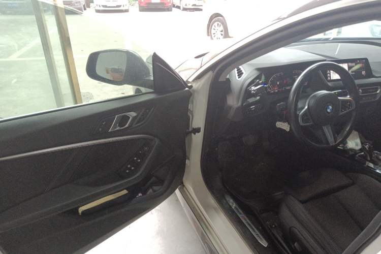 Used BMW 2 Series 2023 225i Four-Door Coupe M Sport Package