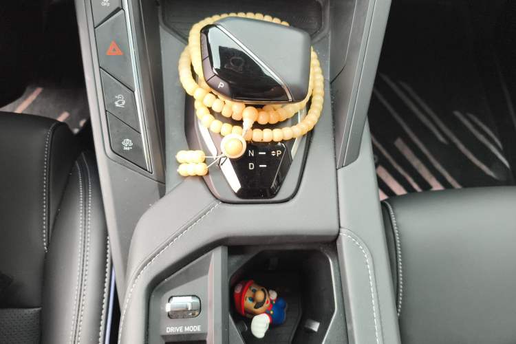 Used Lynk & Co 06 EM-P 2023 1.5T Remix PHEV Shero