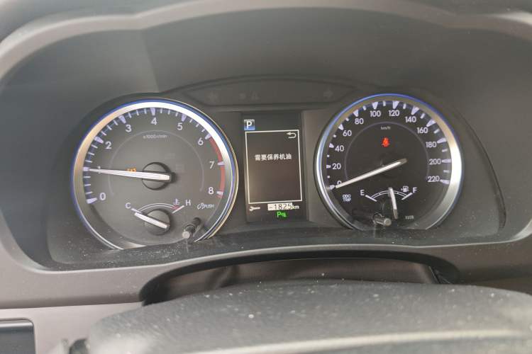 Used Toyota Highlander 2018 2.0T Four-Wheel Drive Knight Edition 7 Seats China VI Standard
