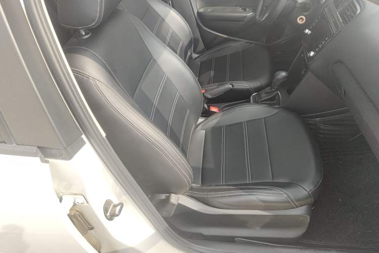 Used Volkswagen Polo 2018 1.5L Automatic Advanced Driving Model Right Front Seat