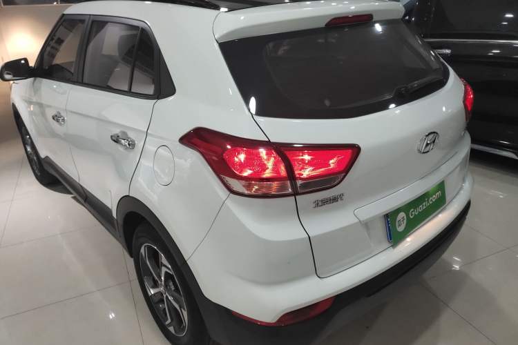 Used Hyundai ix25 2017 1.6L Automatic Smart Version
