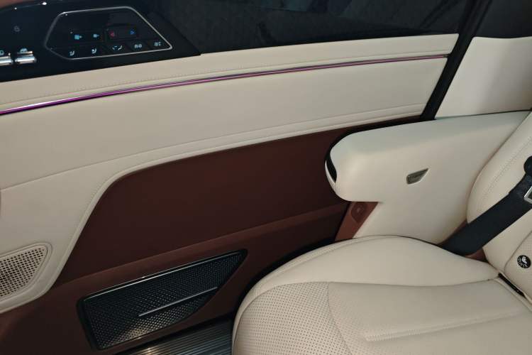 Used BYD Xia 2025 DM-i 1.5T 180km Excellence Model