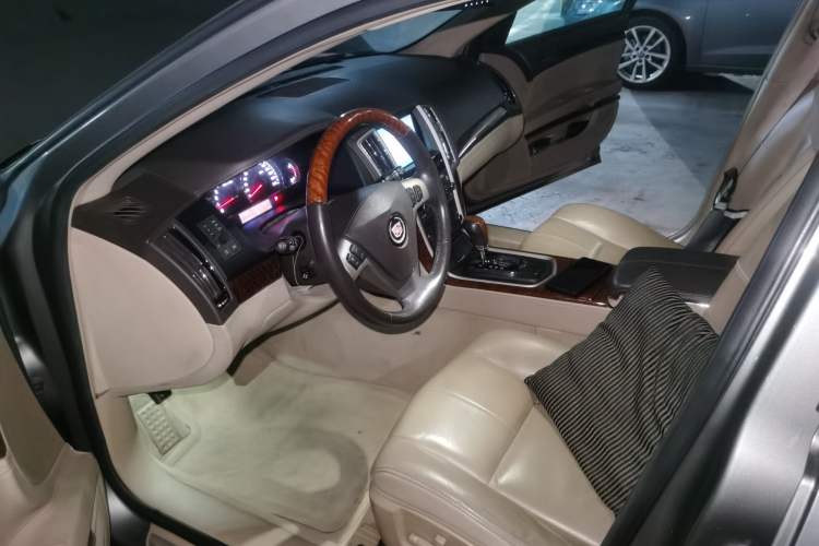 Used Cadillac SLS Seville 2007 2.8 Elite Edition Driver Seat