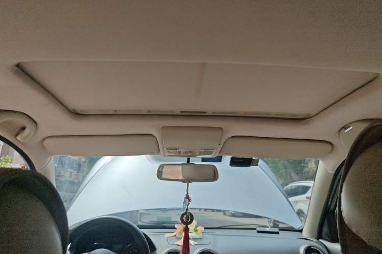 Used Volkswagen Lavida 2011 1.4 TSI Manual Prestige Edition Headliner