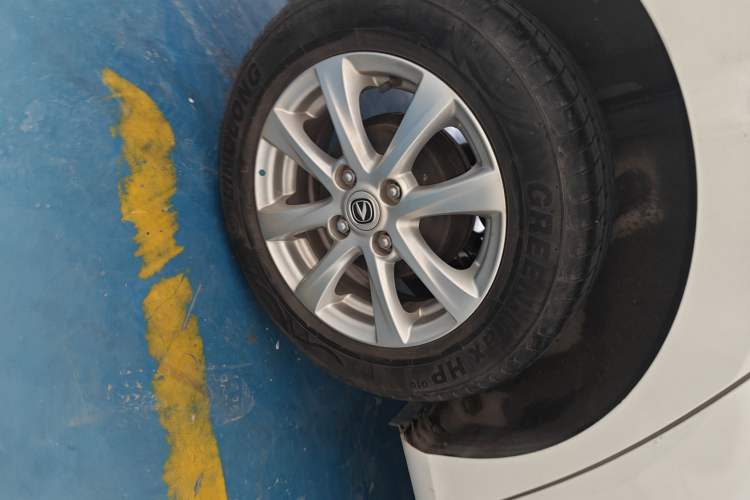 Used Changan Alsvin 2019 1.5L DCT Comfort Model China VI Standard