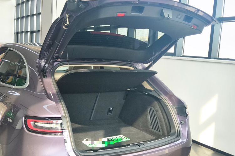 Used Hima AITO M5 2025 Extended-Range Ultra All-Wheel-Drive Version Trunk