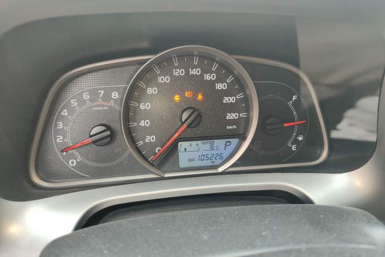 Used Toyota RAV4 2019 2.0L CVT Two-Wheel Drive Luxury Version China VI Standard Instrument Cluster