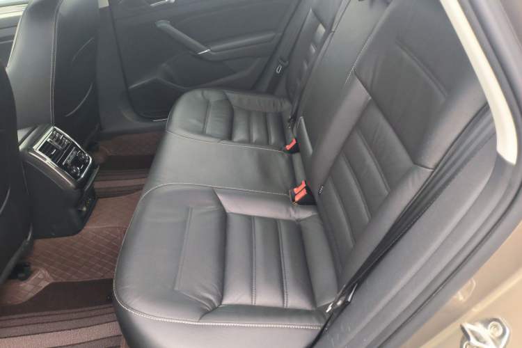 Used Volkswagen Passat 2016 330TSI DSG Prestige Edition
