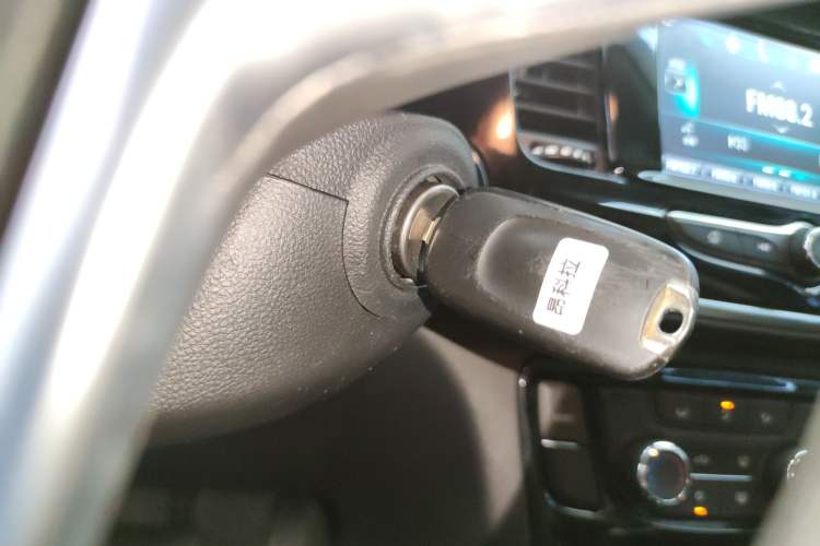 Used Buick Encore 2018 18T Automatic Two-Wheel Drive Urban Leading Model