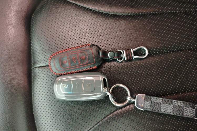 Used Geely Auto Emgrand 2017 Sedan Million Edition 1.5L CVT Upward Version