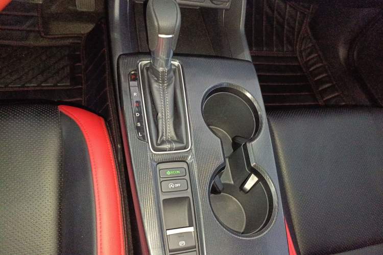 Used Honda Civic 2023 HATCHBACK 240TURBO CVT Zhiyue Edition Gear Lever