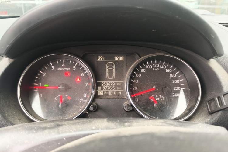 Used Nissan Qashqai 2012 2.0 XL Fire CVT 2WD
