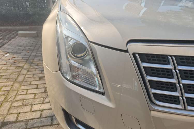 Used Cadillac XTS 2013 28T Comfort Model