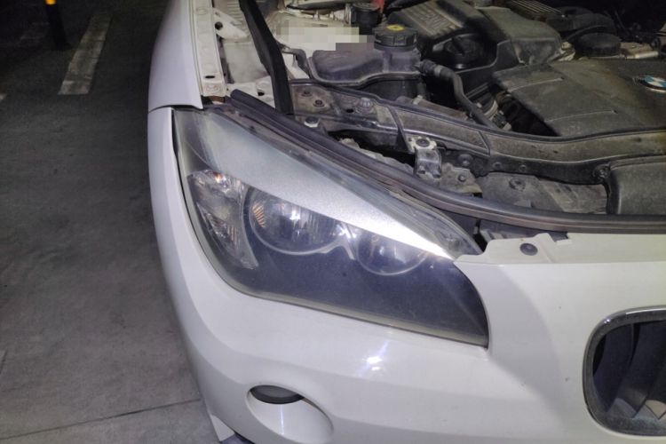 Used BMW X1 2012 sDrive18i Fashion Model Right Front Headlight