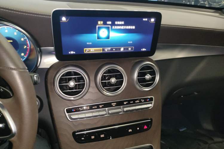 Used Mercedes-Benz GLC 2021 GLC 260 L 4MATIC Luxury Model