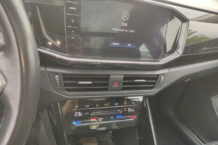 Used Volkswagen Tayron GTE Plug-in Hybrid 2022 1.4T Luxury Edition Audio And AC Panel