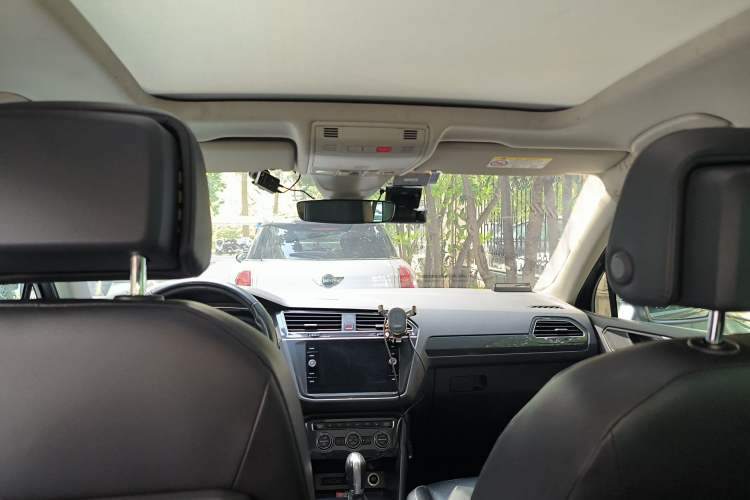 Used Volkswagen Tiguan 2018 330TSI All-Wheel-Drive Innovation Model