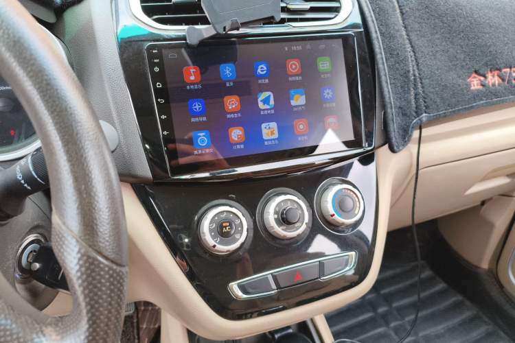 Used Jinbei 750 2016 1.5L Luxury Model Audio And AC Panel